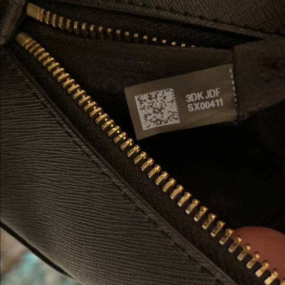 Michael Kors Handbag - Picture 4 of 6